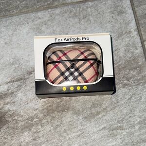 NWT- Plaid AirPods Pro Case